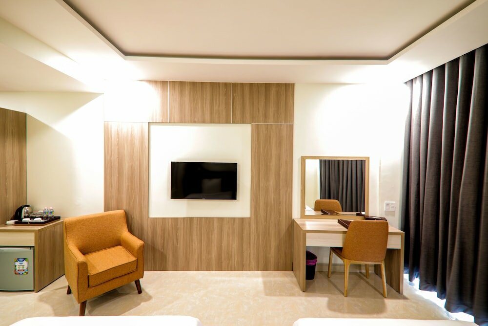 Фото Lake View Hotel