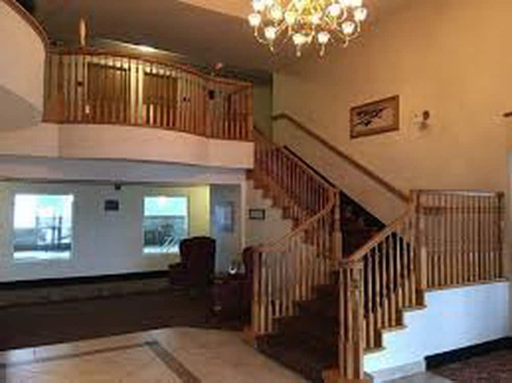 Фото FairBridge Inn Express