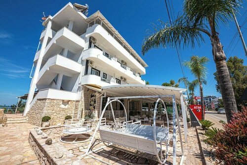 Гостиница Hotel Murati в Ксамиле