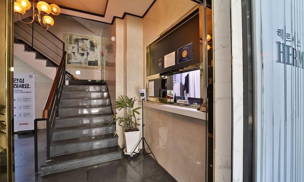 Фото Busan Nampodong Hermes Hotel