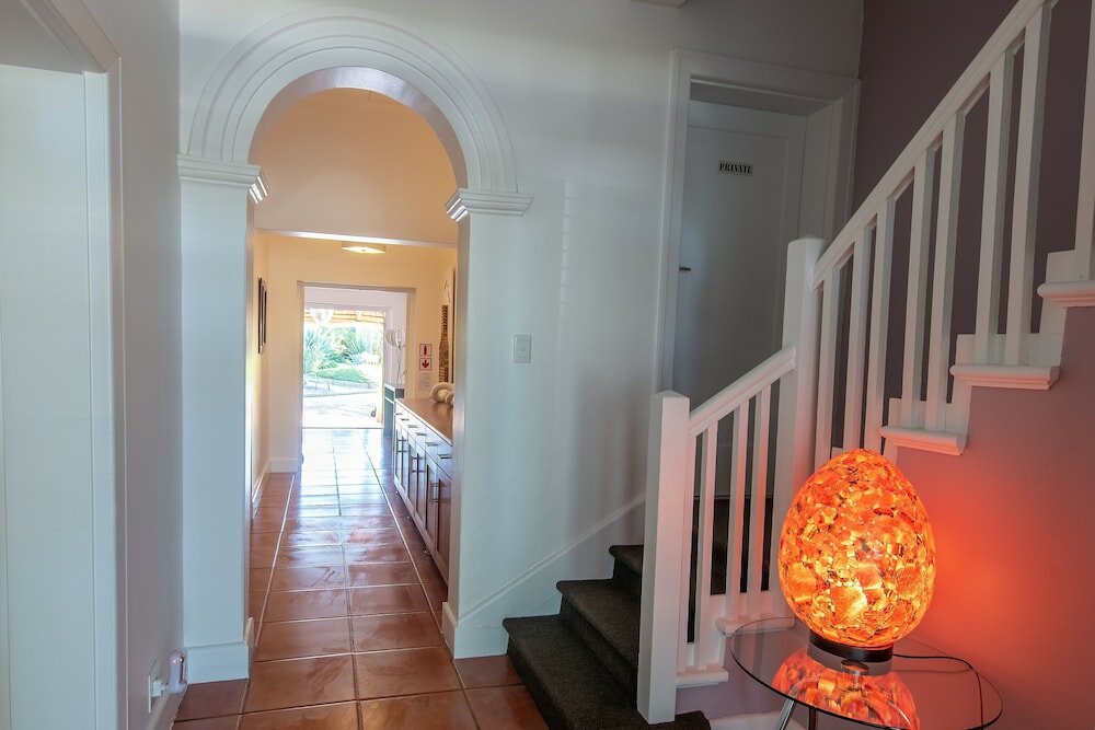 Фото Ballinderry - The Robertson Guest House