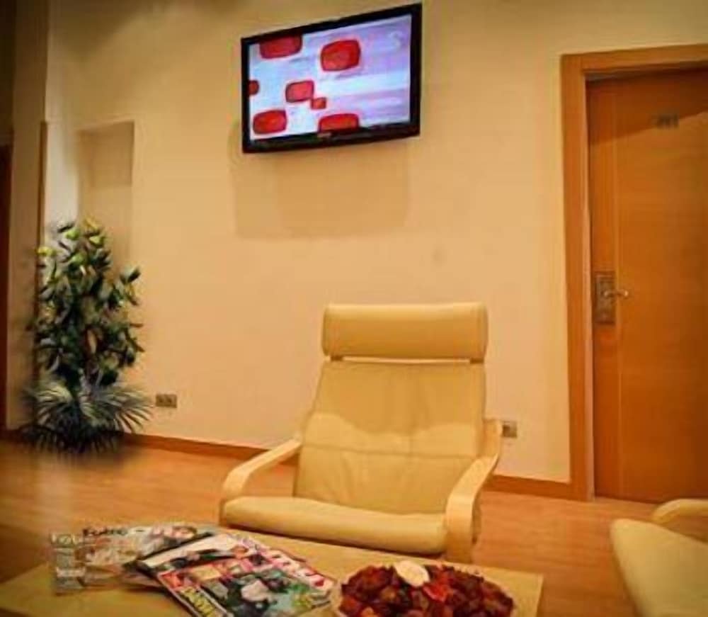 Фото Hostal Abami II