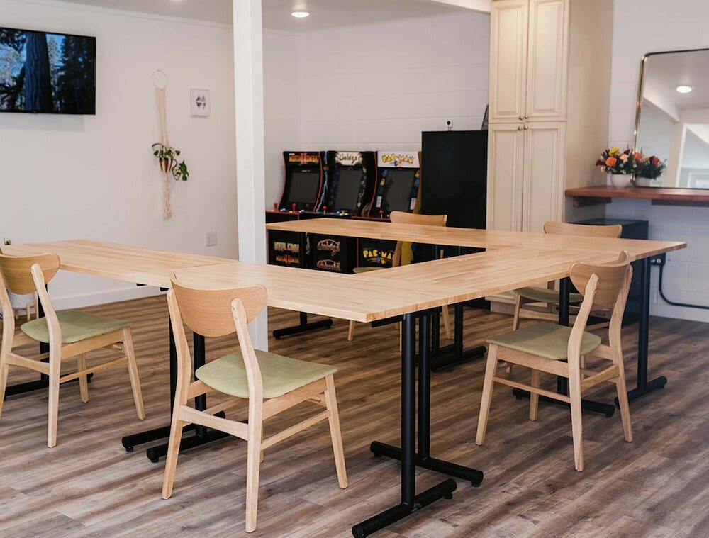 Фото Grand Pine Cabins