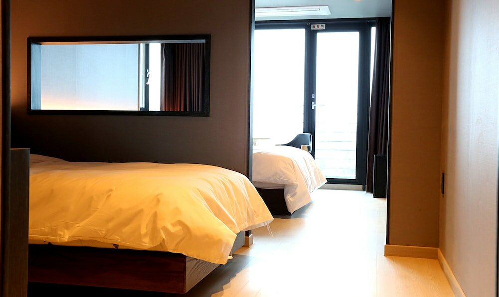 Фото Suntree Hotel