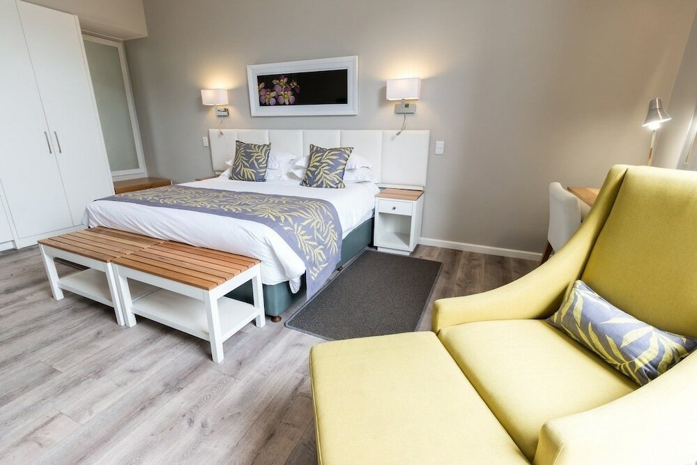 Фото Royal St. Andrews Hotel, Conference Centre & SPA