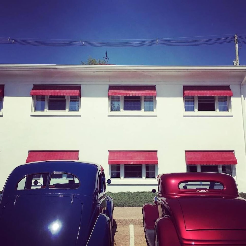 Фото Holiday Music Motel