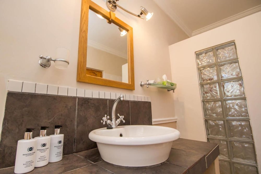 Фото Montagu Vines Guest House