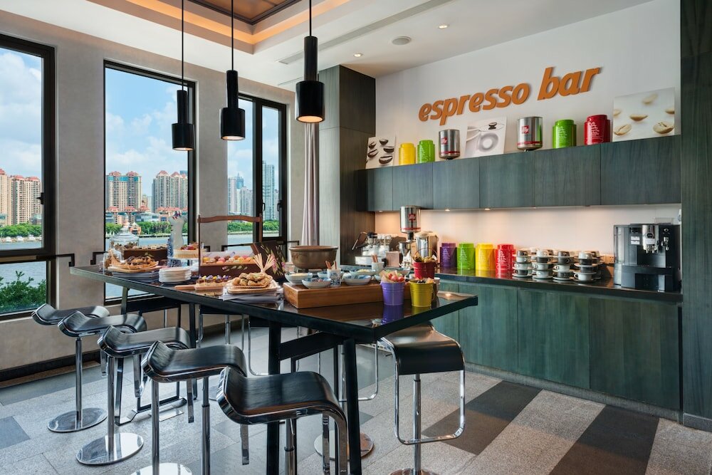 Фото Hotel Indigo Shanghai on The Bund, an Ihg Hotel