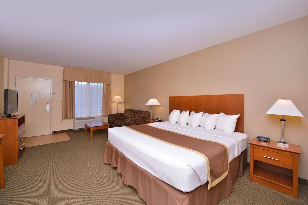 Фото Quality Inn & Suites