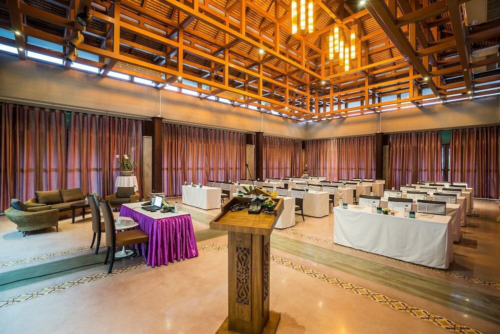 Фото Royal Muang Samui Villas