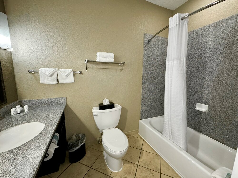 Фото Holiday Inn San Antonio N - Stone Oak Area, an Ihg Hotel