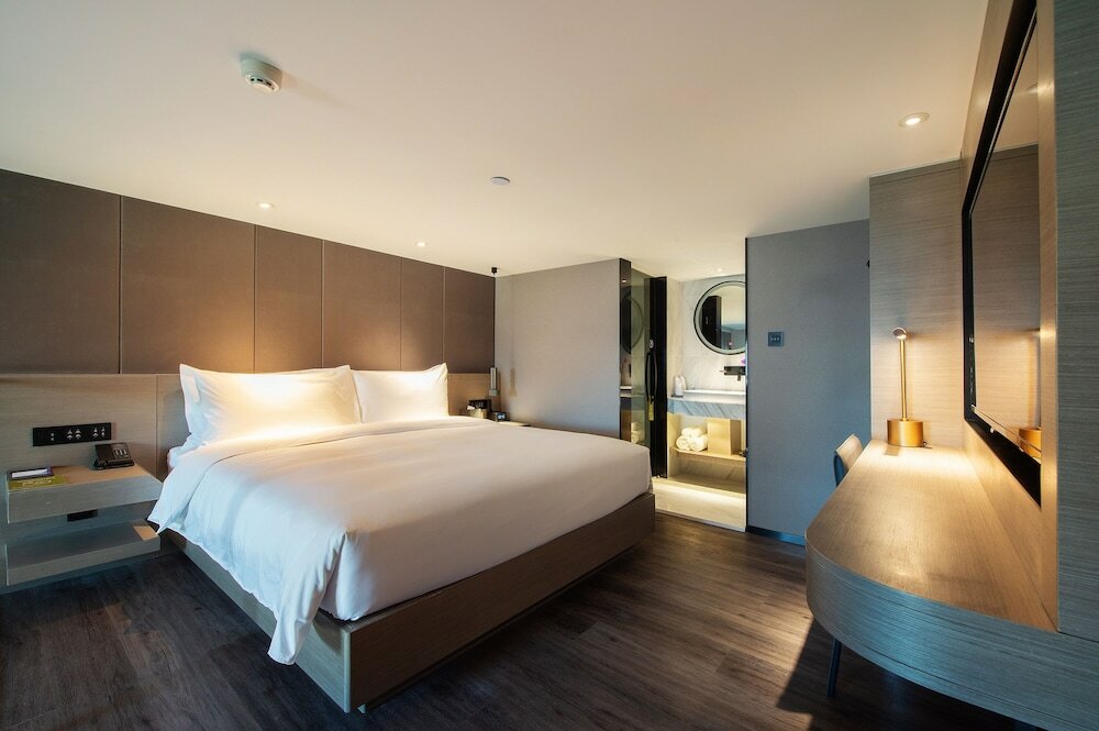 Фото Mercure Harbin Central Street Sophia Church