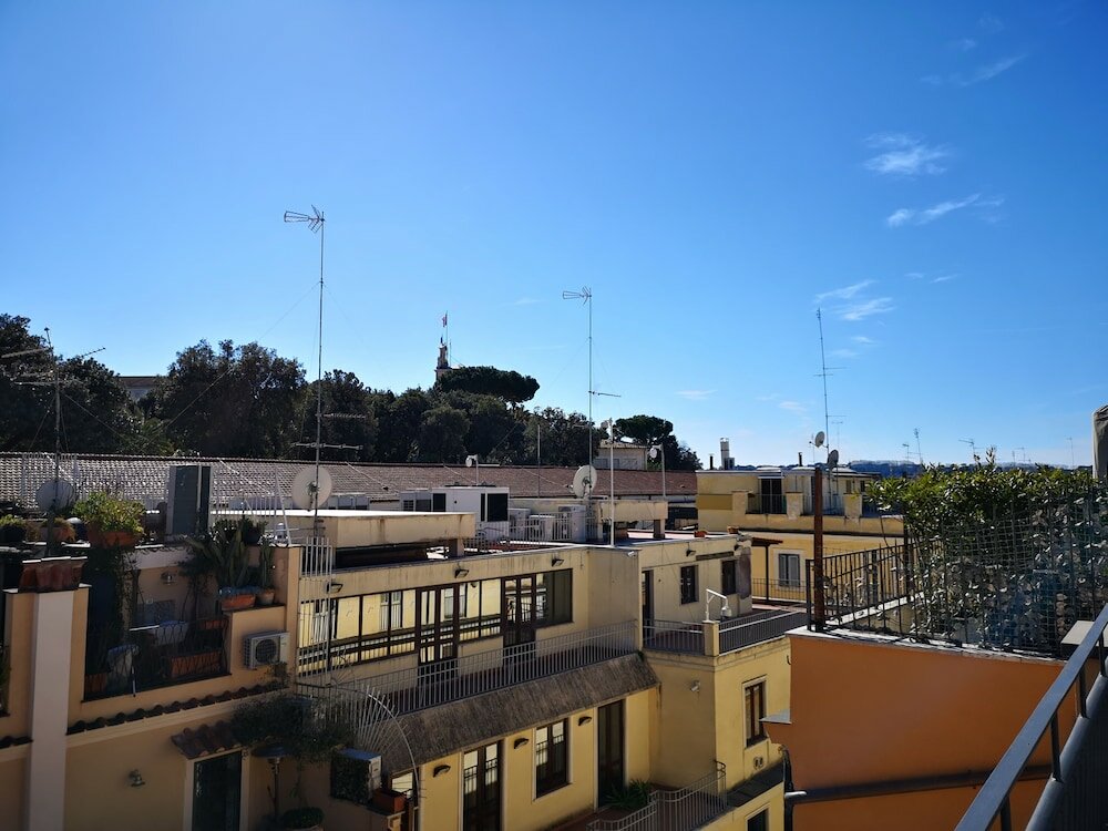 Фото President Gardens