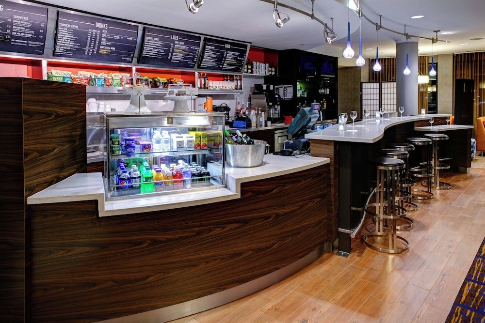 Фото Courtyard by Marriott Atlanta Airport West