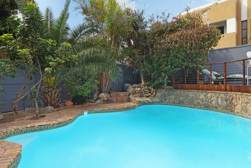 Фото 40 Winks Guest House Green Point Cape Town