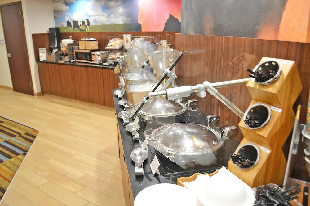 Фото Fairfield Inn and Suites by Marriott Denver Aurora Medical Center