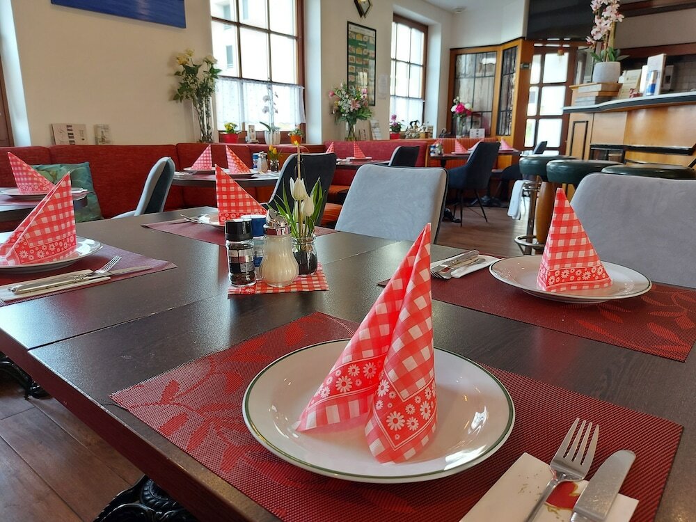 Фото Hotel König