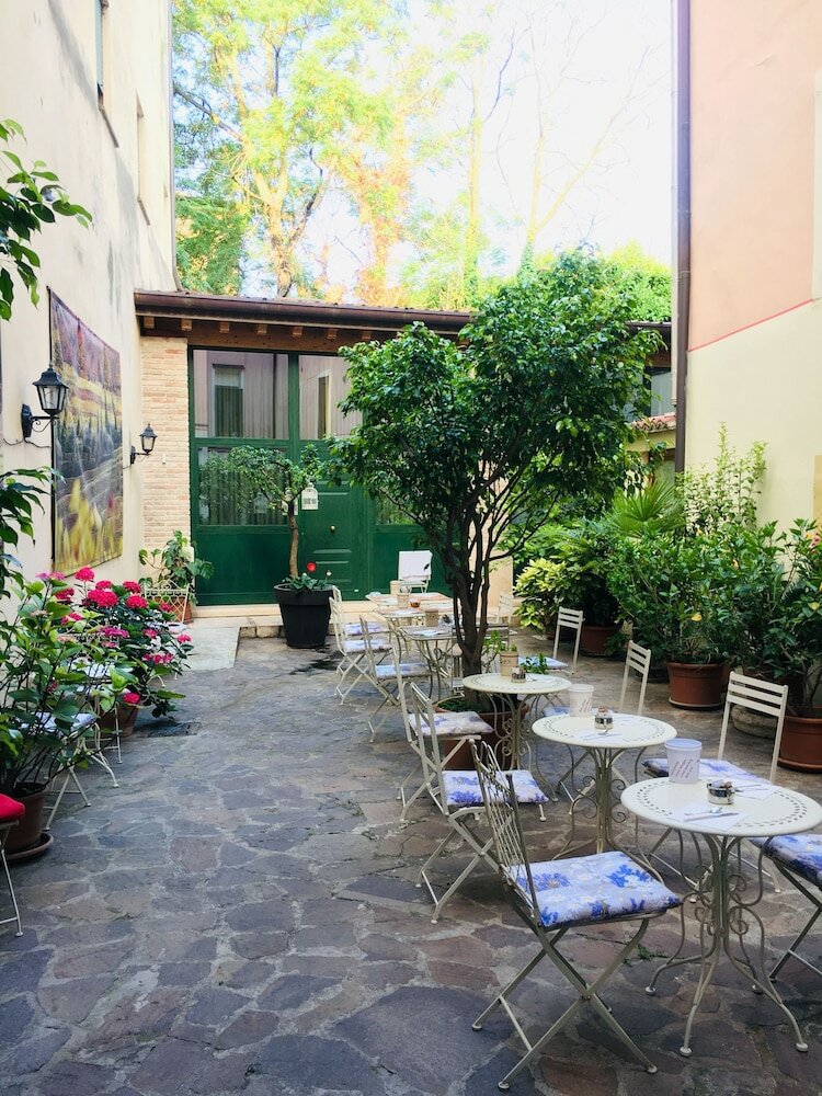 Фото Boutique Hotel Scalzi - Adults Only