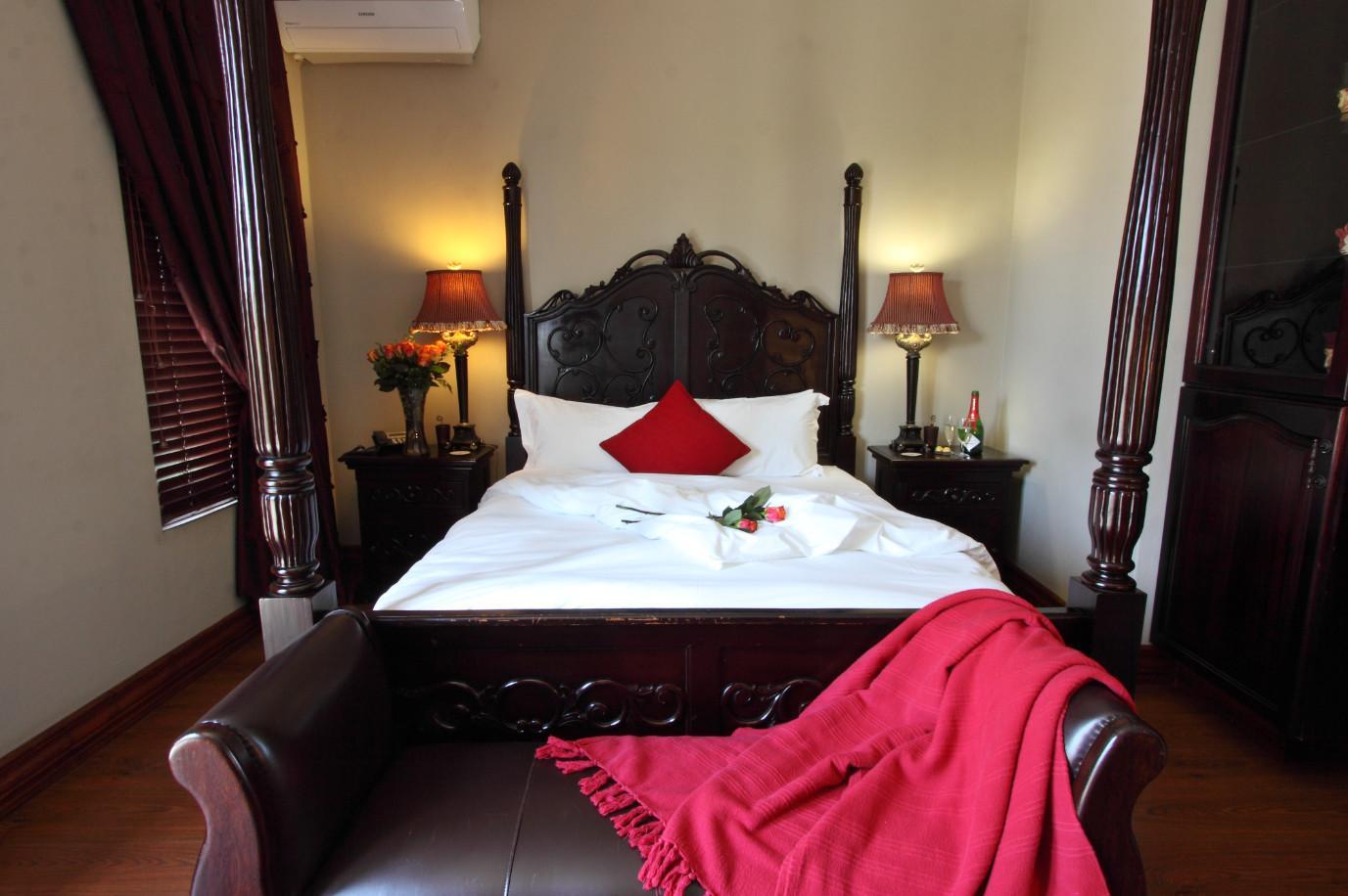 Фото Candlewoods Guesthouse