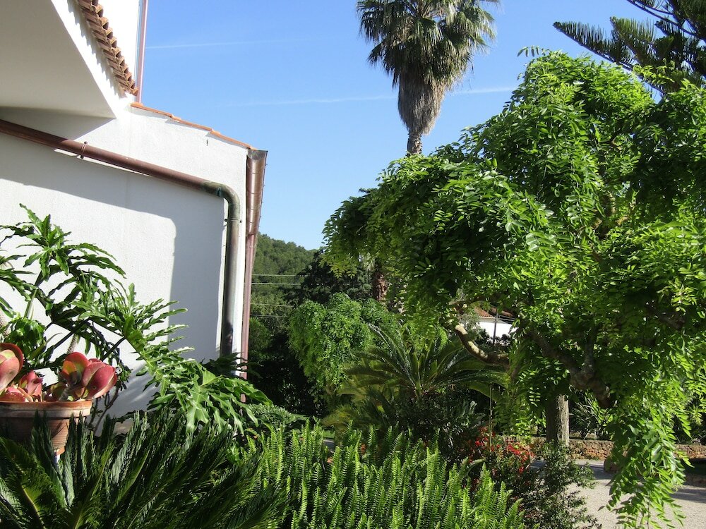 Фото Arenosu a pochi Km dalle spiagge