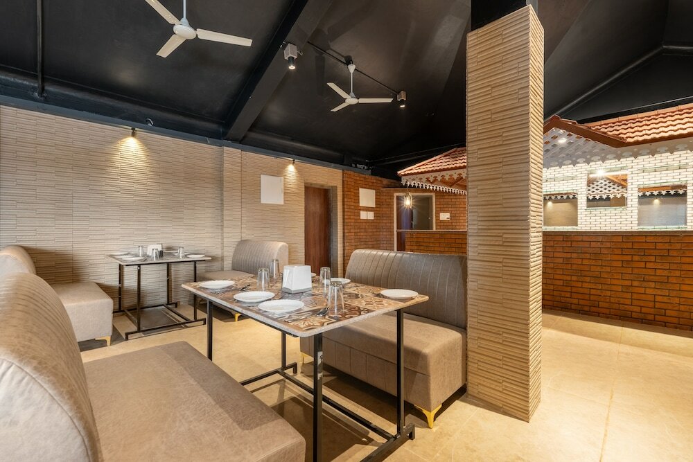 Фото Bandipur Heritage Village Resort