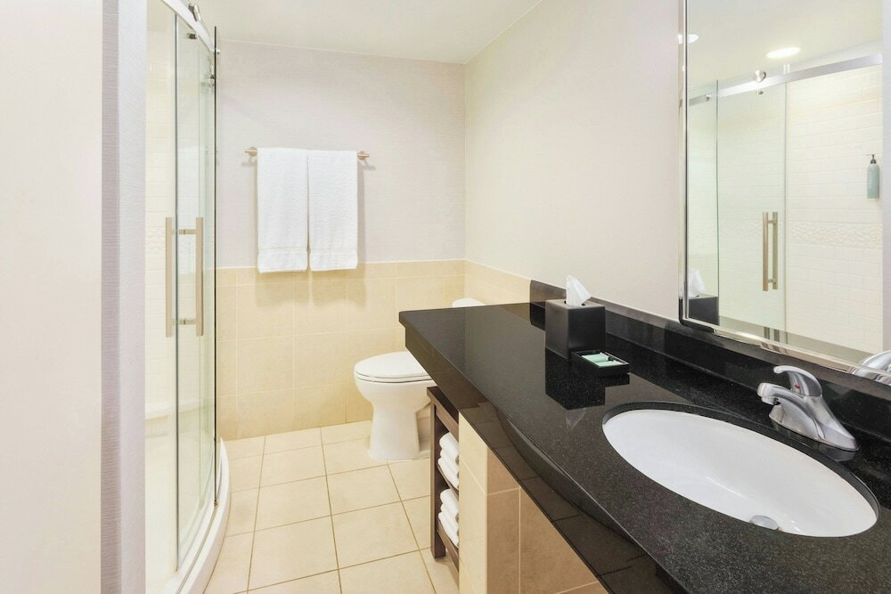 Фото Courtyard by Marriott Fort Lauderdale East/Lauderdale-by-the-Sea