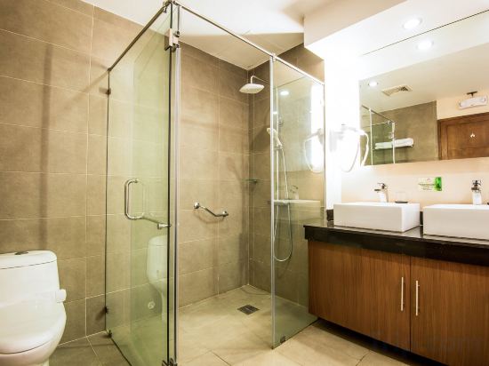 Фото Ariana Hotel