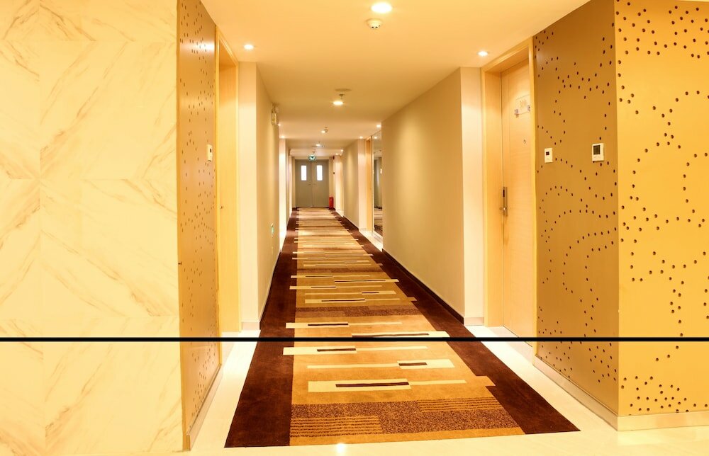 Фото Downtown Hotel