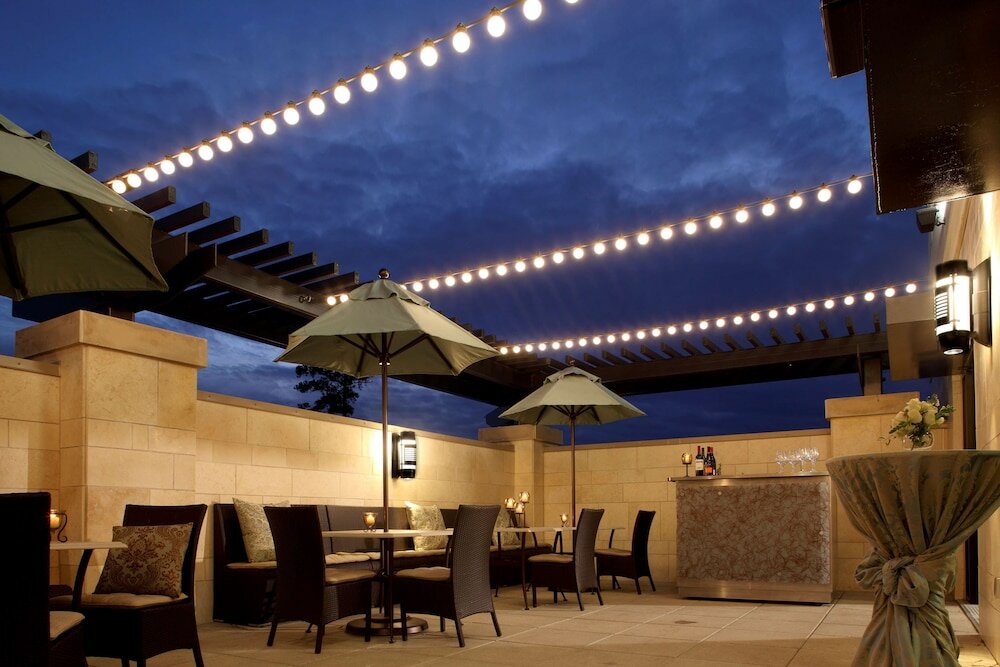 Фото Hyatt Centric The Woodlands