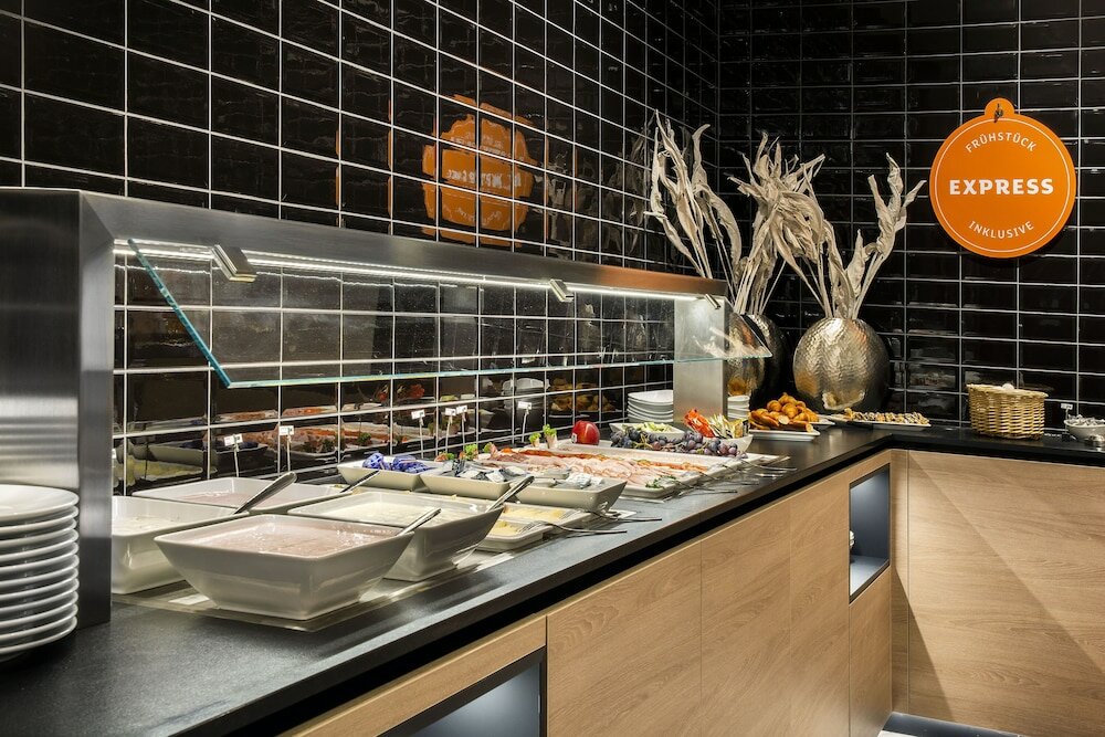 Фото Holiday Inn Express Stuttgart - Waiblingen