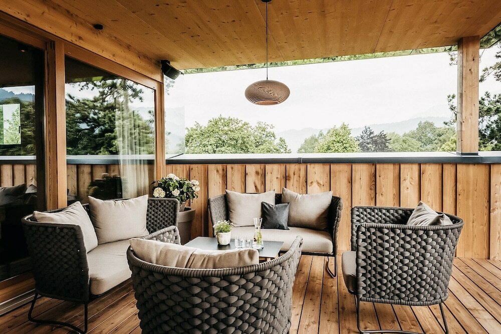 Фото Werdenfelserei