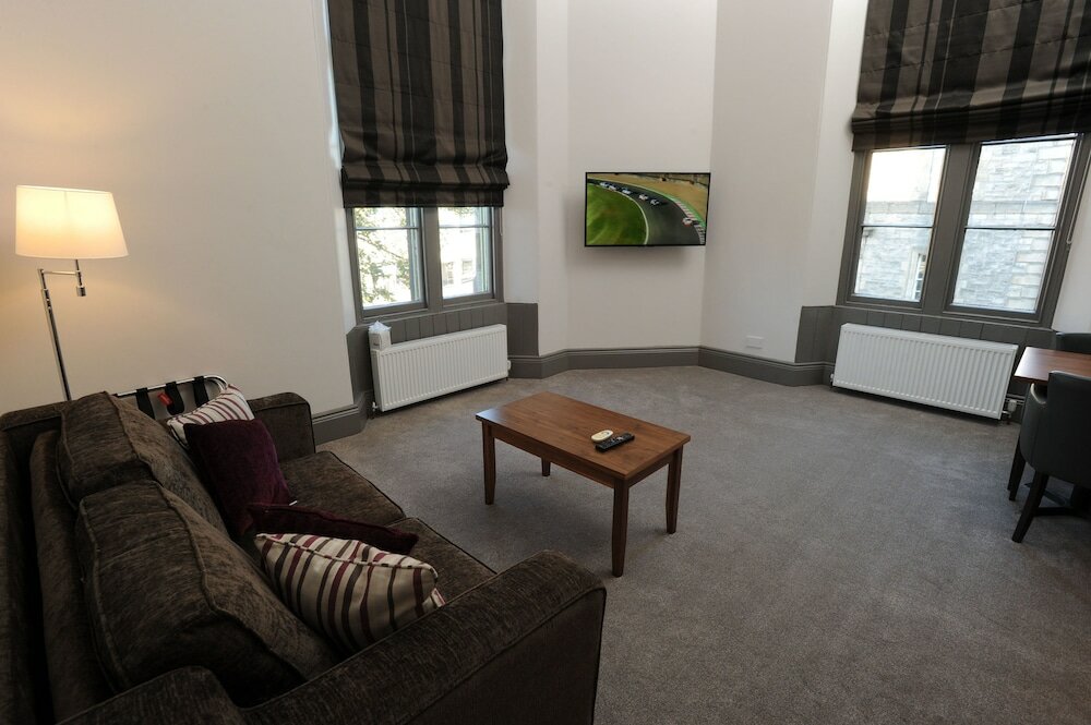 Фото Court Residence