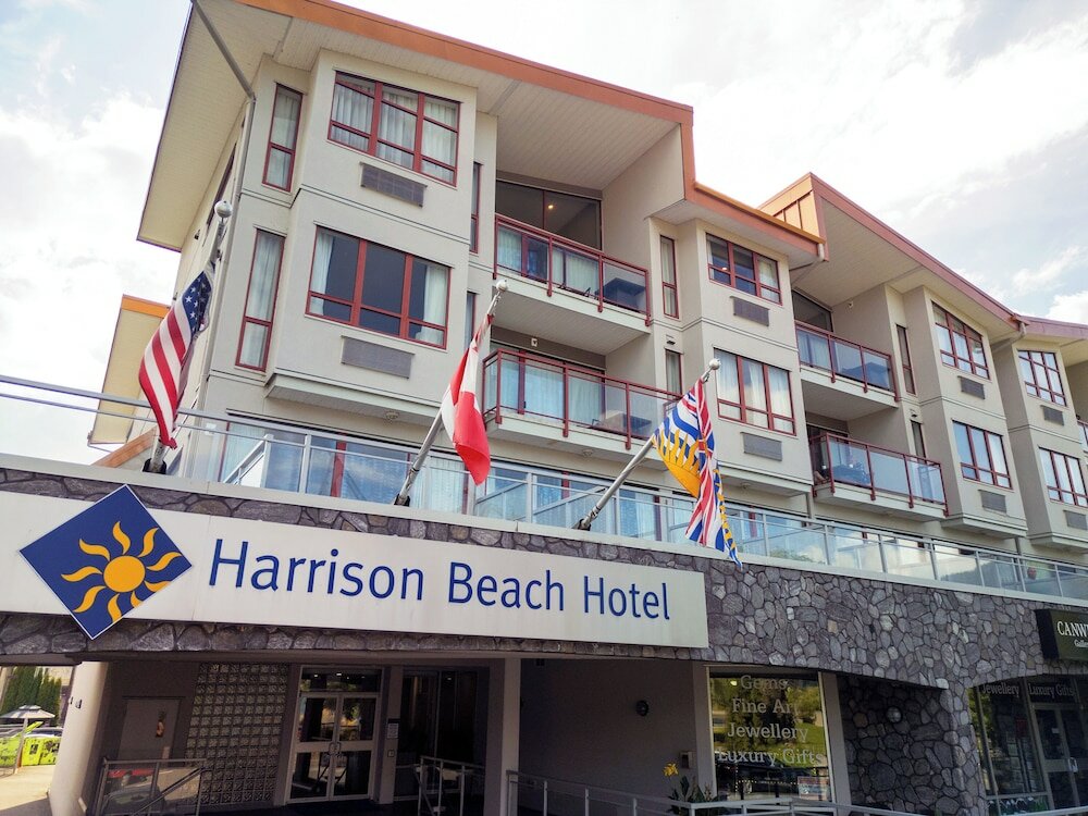 Фото Harrison Beach Hotel