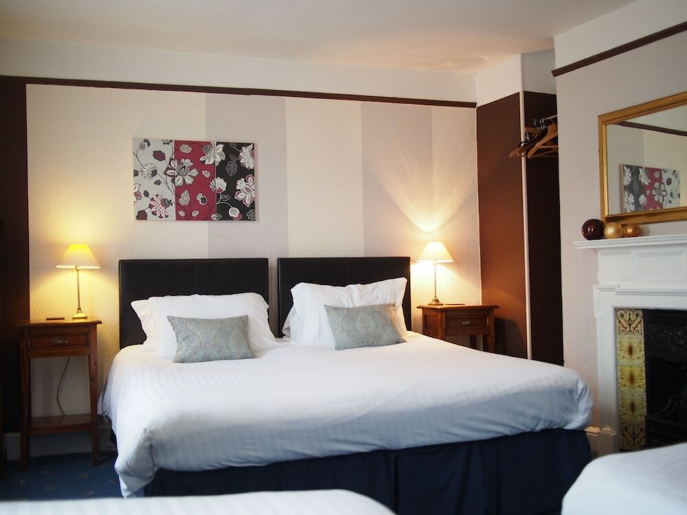 Фото отеля 3