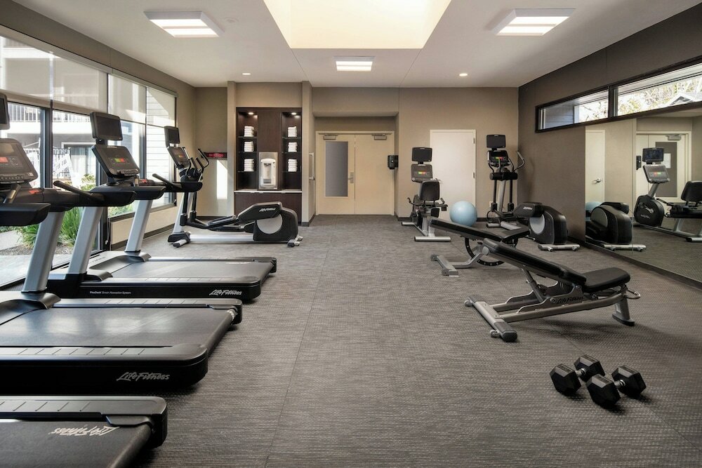 Фото Courtyard San Francisco Larkspur Landing/Marin County