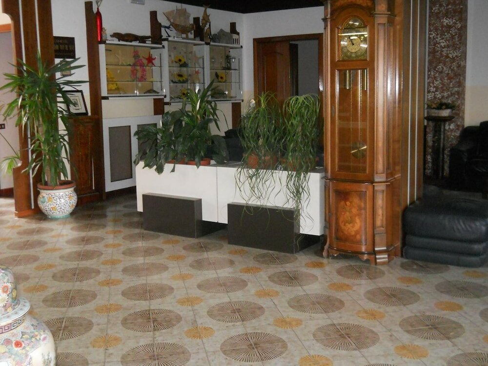 Фото Hotel Harmony