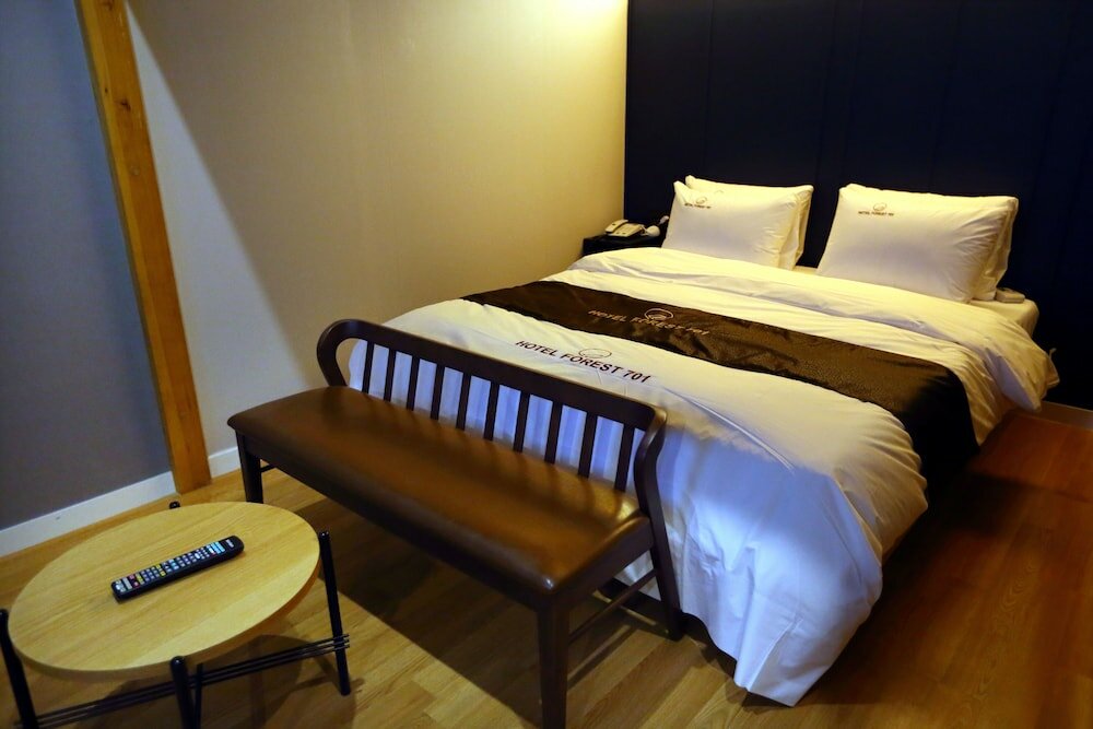 Фото Forest 701 Hotel