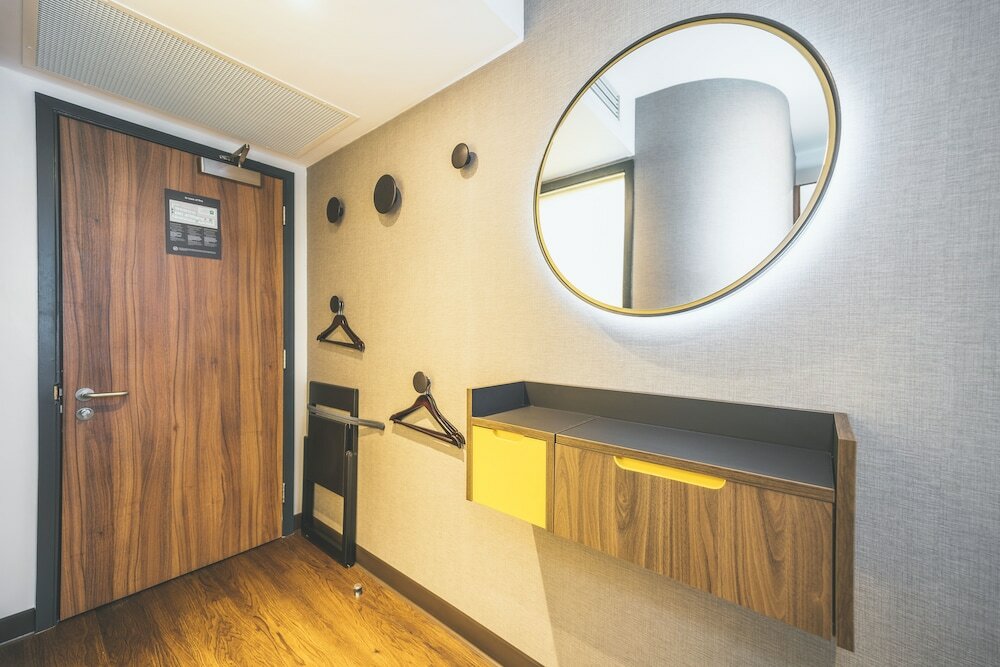 Фото Point A Hotel - Paddington