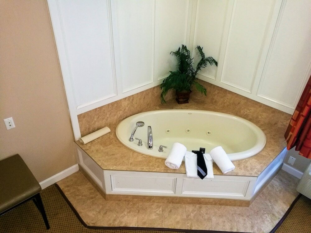 Фото The Wilshire Grand Hotel