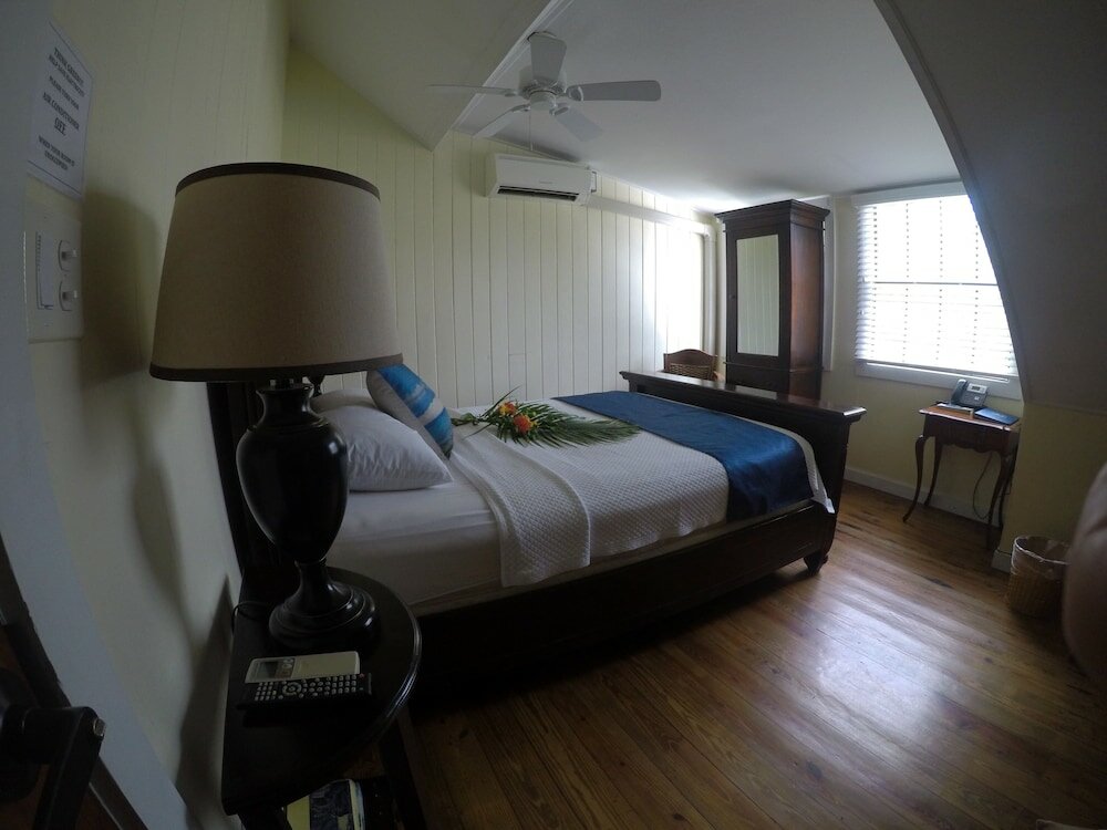 Фото Club Comanche Hotel, St. Croix