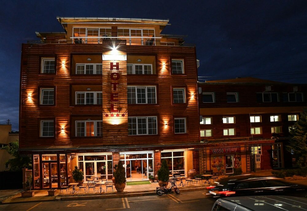 Фото Garni Hotel Garson Lux