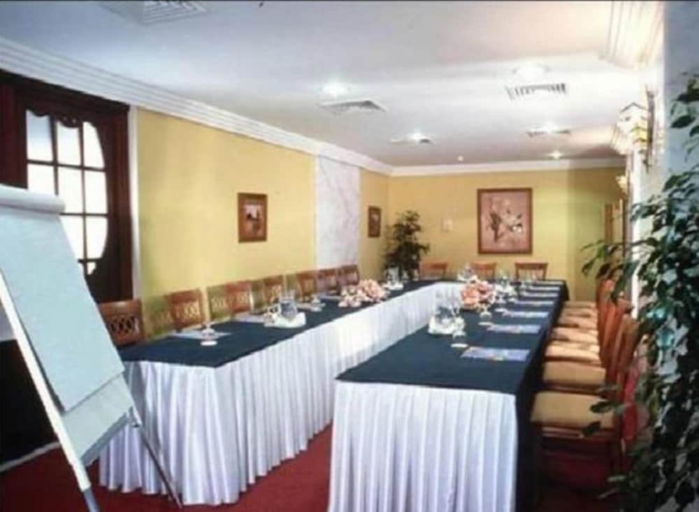 Фото Elaf Ajyad Hotel