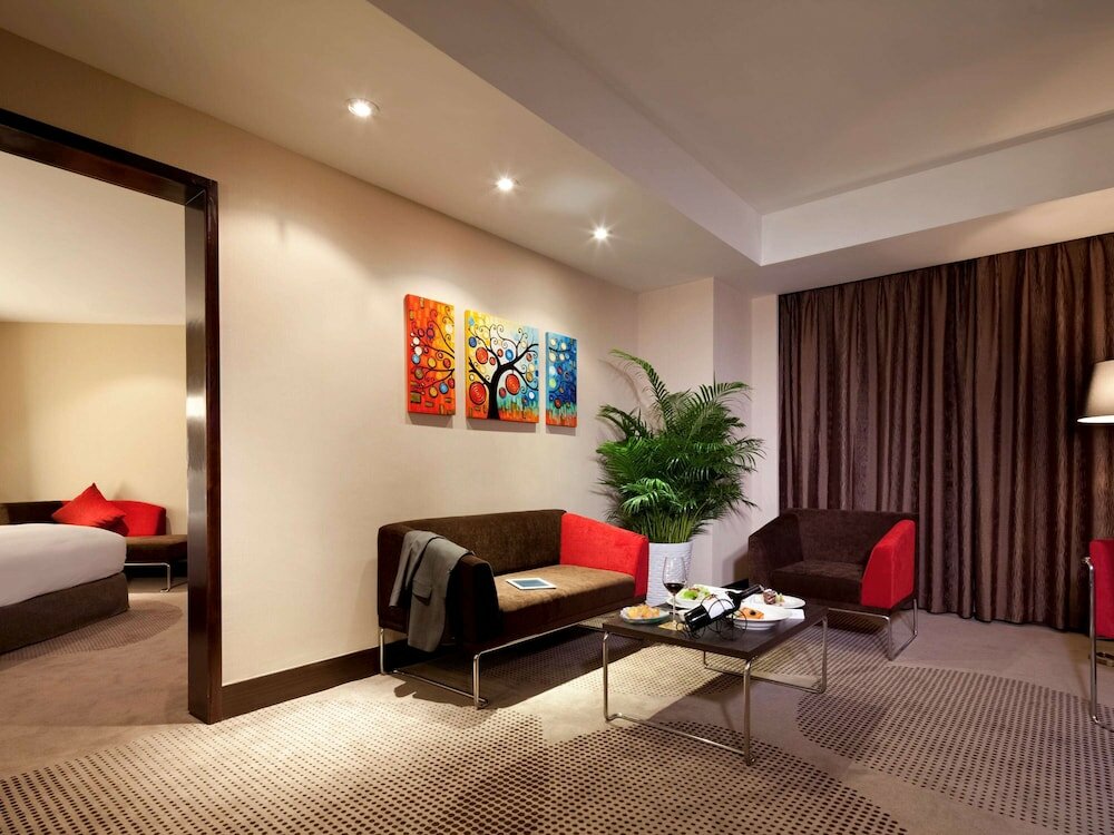 Фото Novotel Shenzhen Watergate