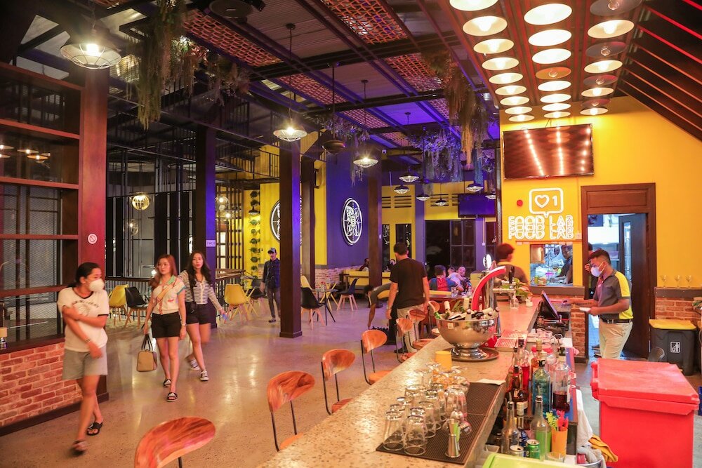 Фото The Twizt Lifestyle Hostel