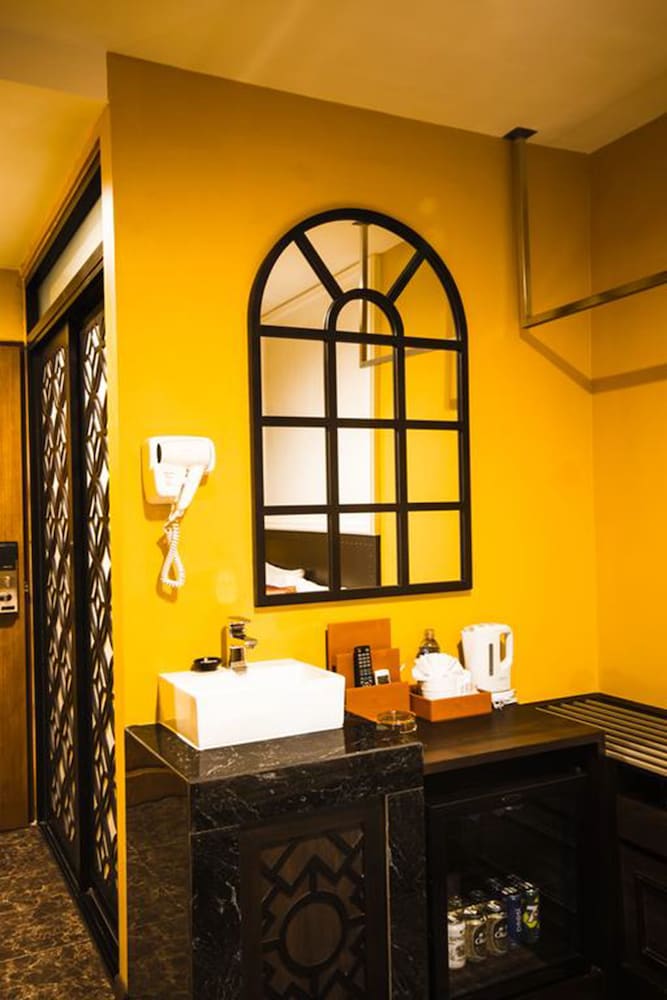 Фото Khaosan Palace Hotel