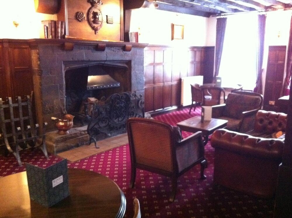 Фото The White Hart Hotel