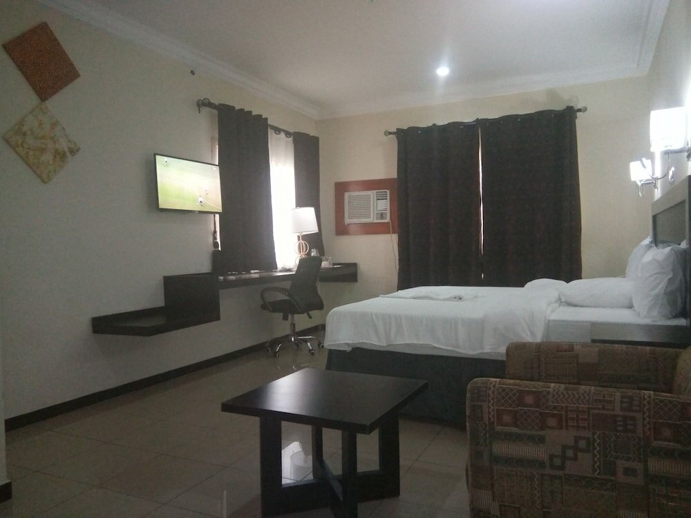 Фото Dwell Apartments