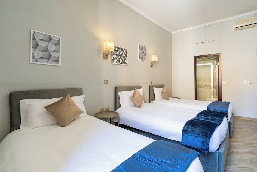 Фото Bb Portafortuna