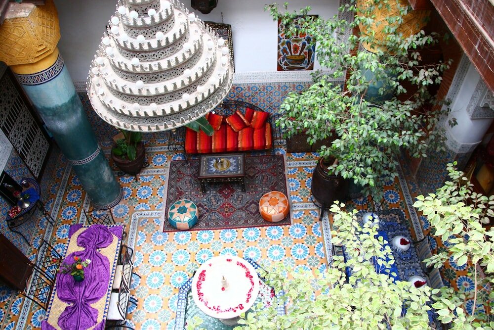 Фото Riad Bibtia