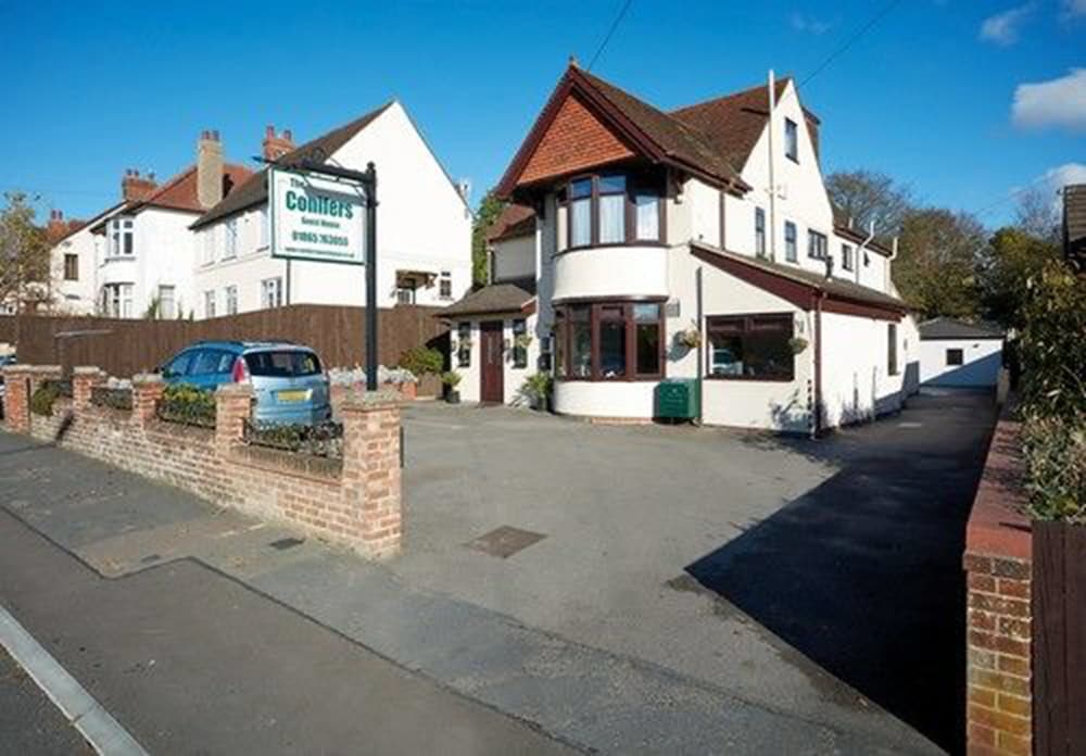 Фото Conifers Guest House